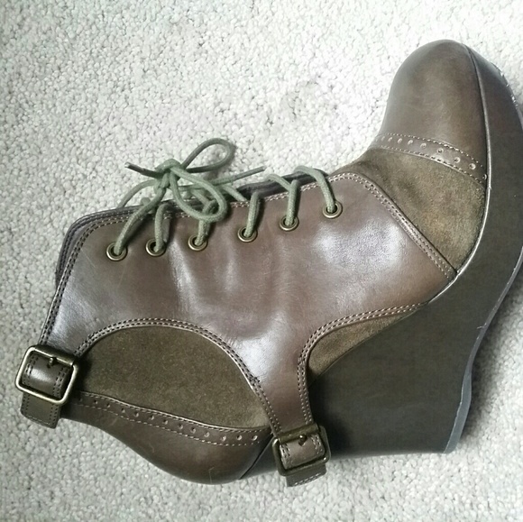 Gianni Bini Boot - Picture 7 of 8